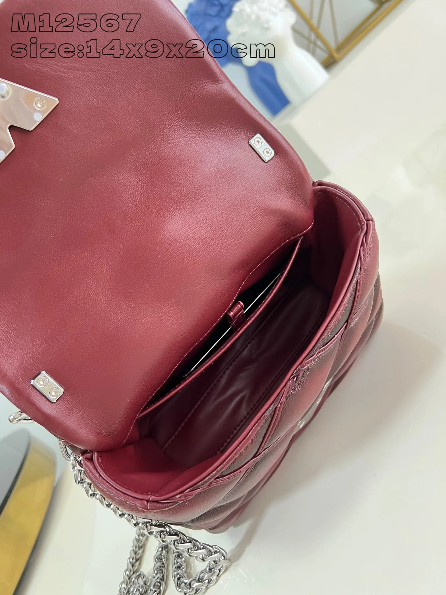 루이비통 M12567 스몰 핸드백 상세 이미지 8