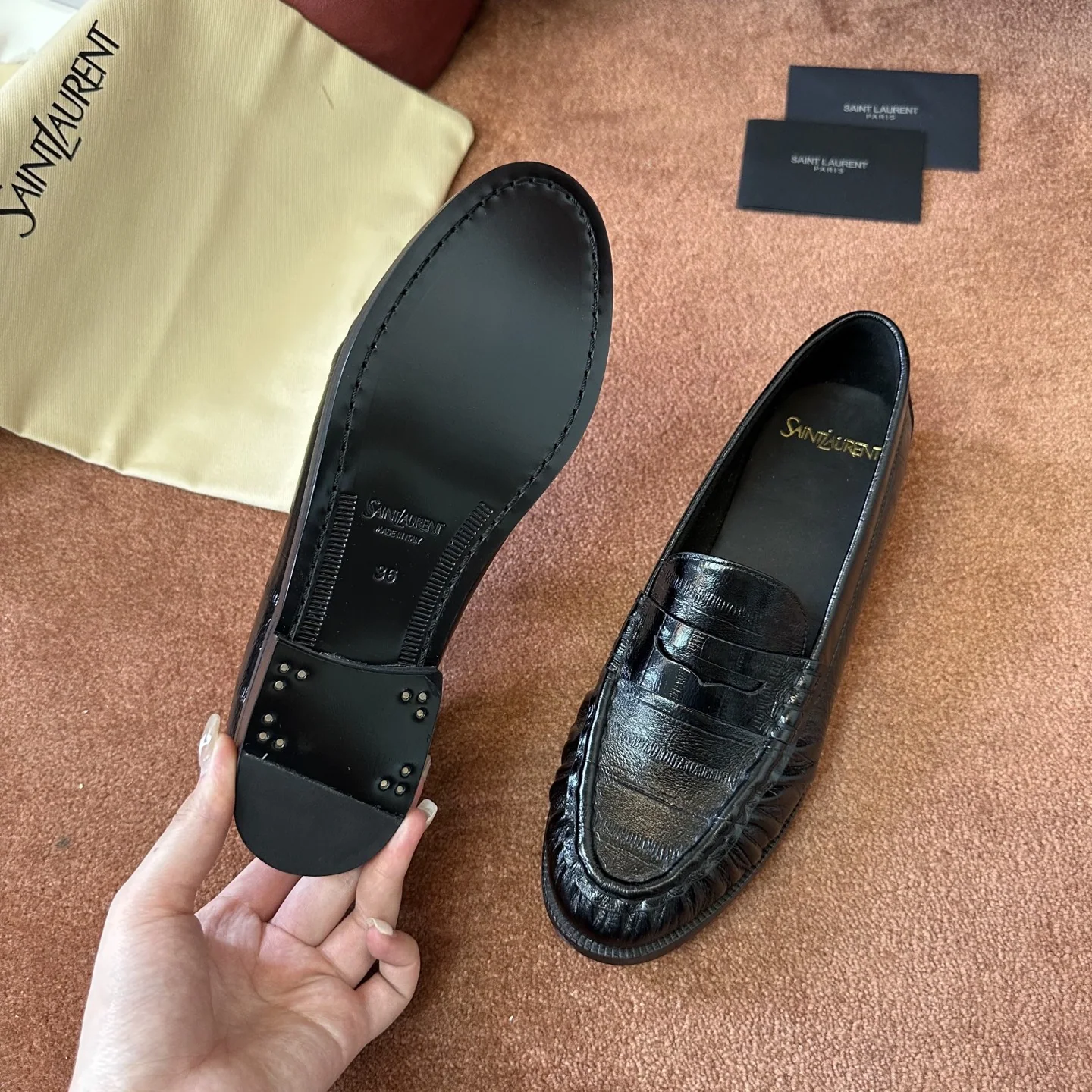 생로랑 YSL 앞코 덮인 뮬 슬리퍼 상세 이미지 7