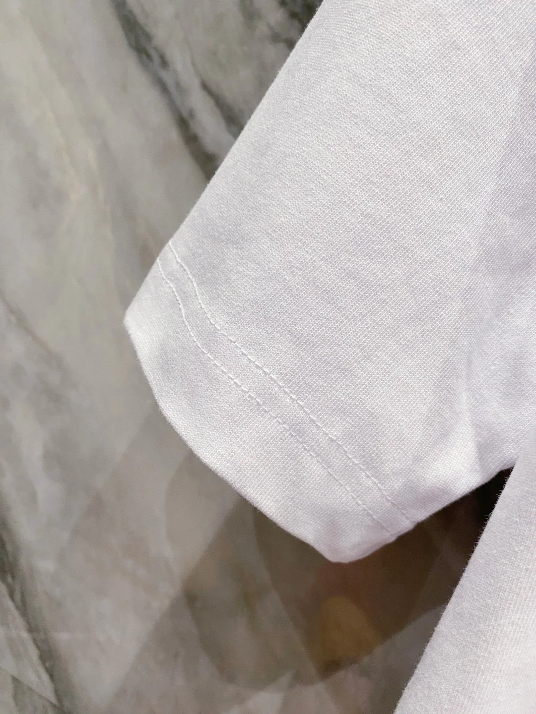 톰브라운 남성 앵커 자수 반팔 티셔츠 상세 이미지 6