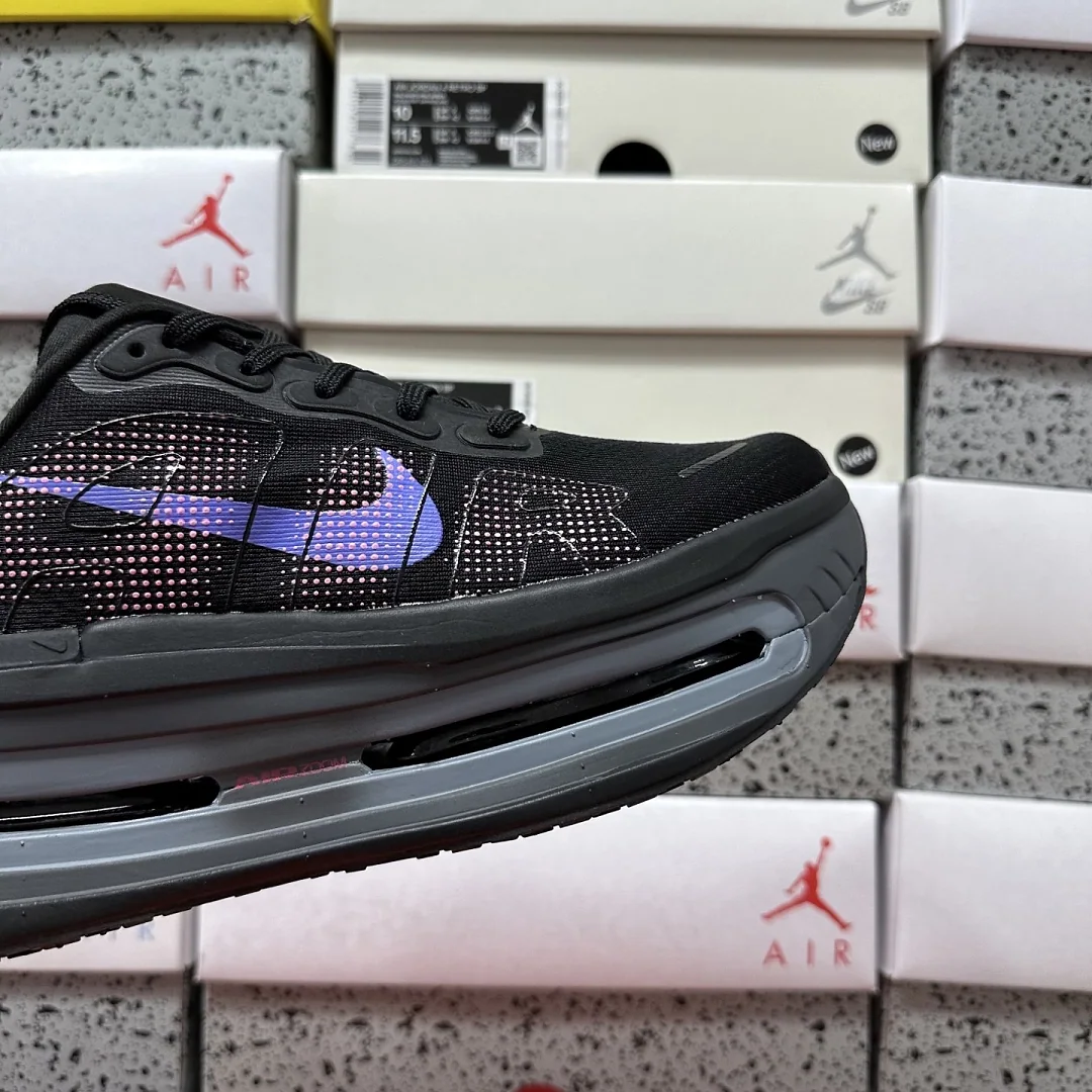 나이키 [5A] 보메로 프리미엄 블랙 퍼플 HQ2050-002 201635 Nike Vomero Premium 상세 이미지 4