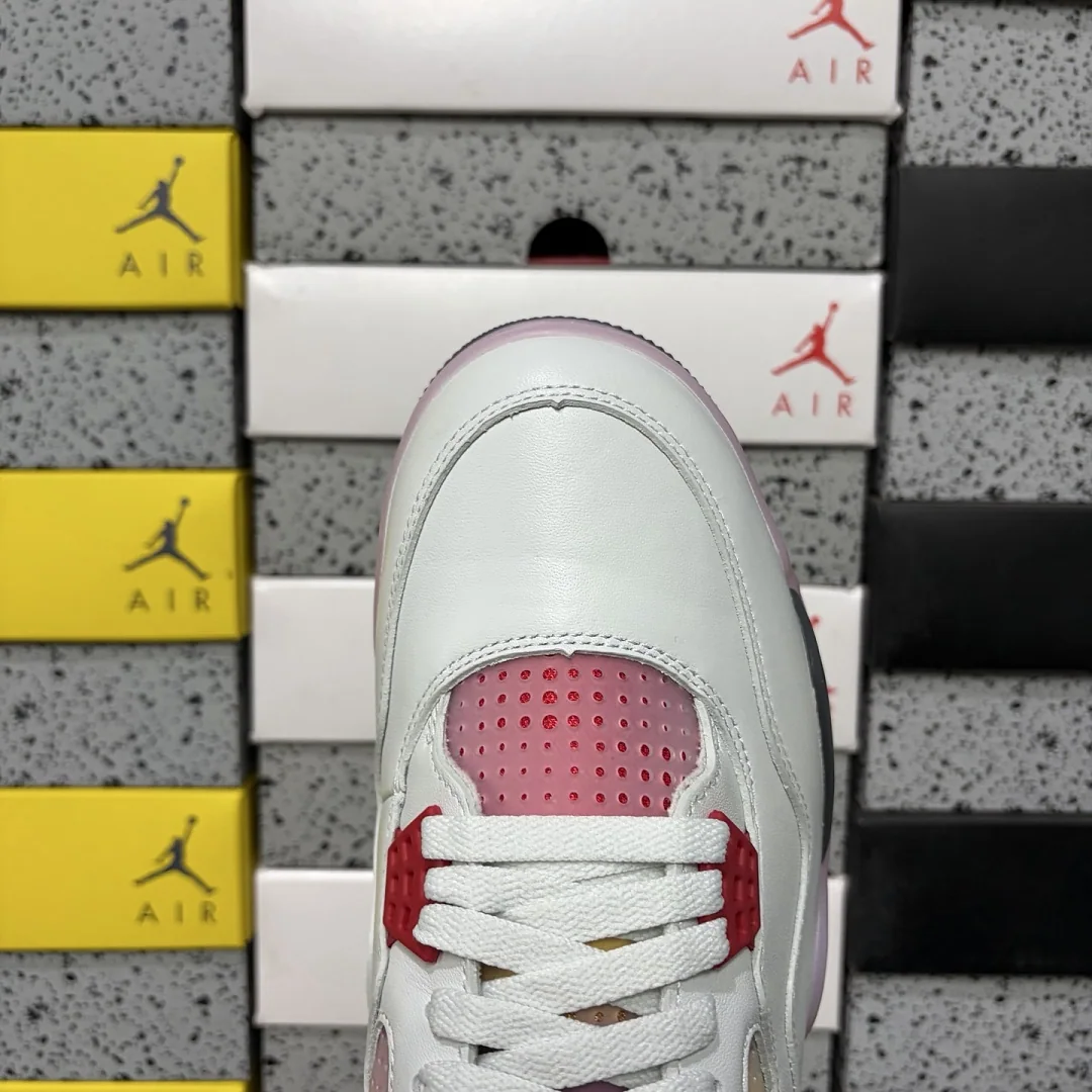 나이키 [GX] 조던 4 레트로 JA1135-100 201771 Nike Jordan 4 Retro Comic 상세 이미지 2