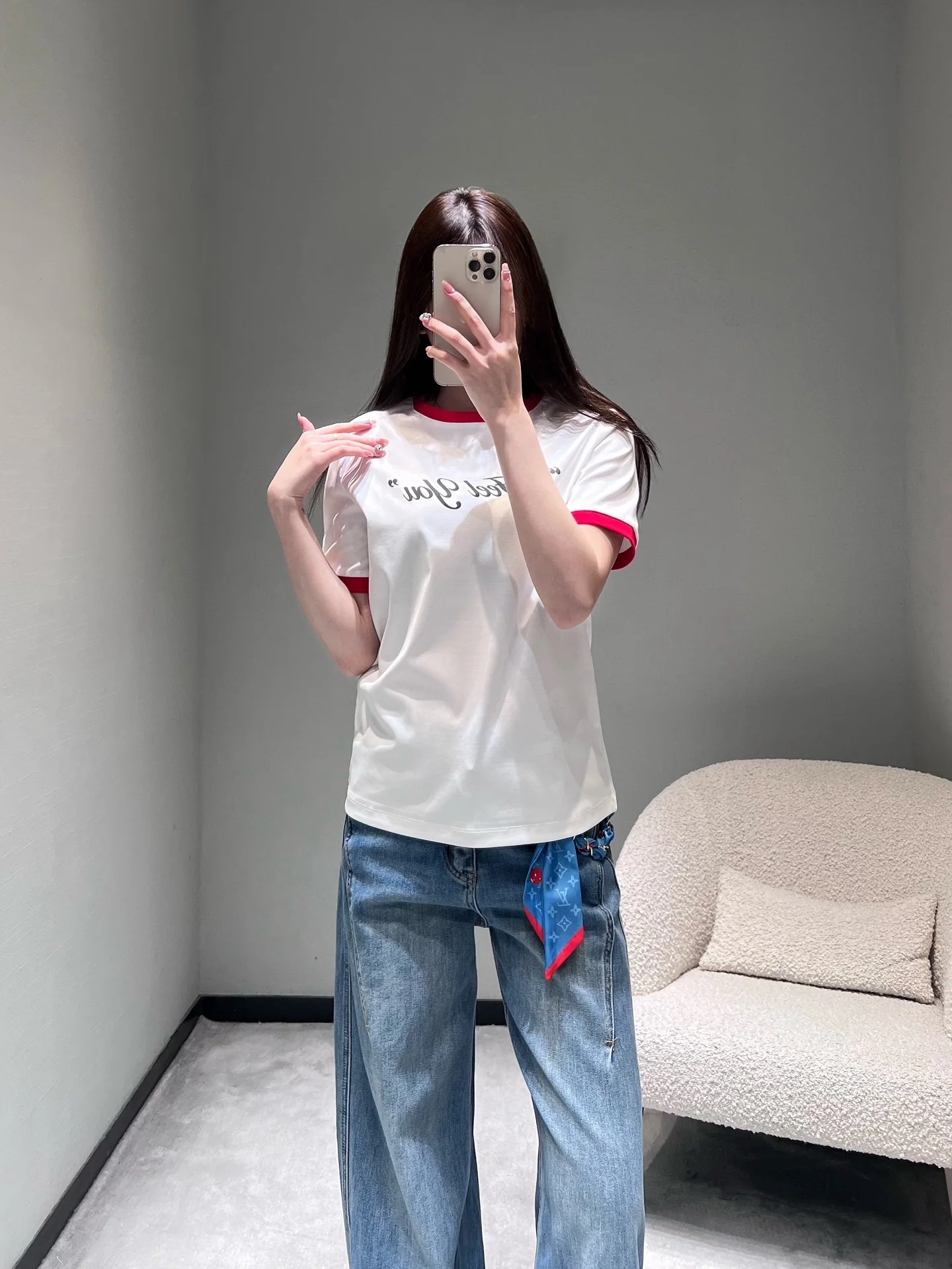 디올 카라 블록 레터 프린트 반팔 티셔츠 26 SS 상세 이미지 7