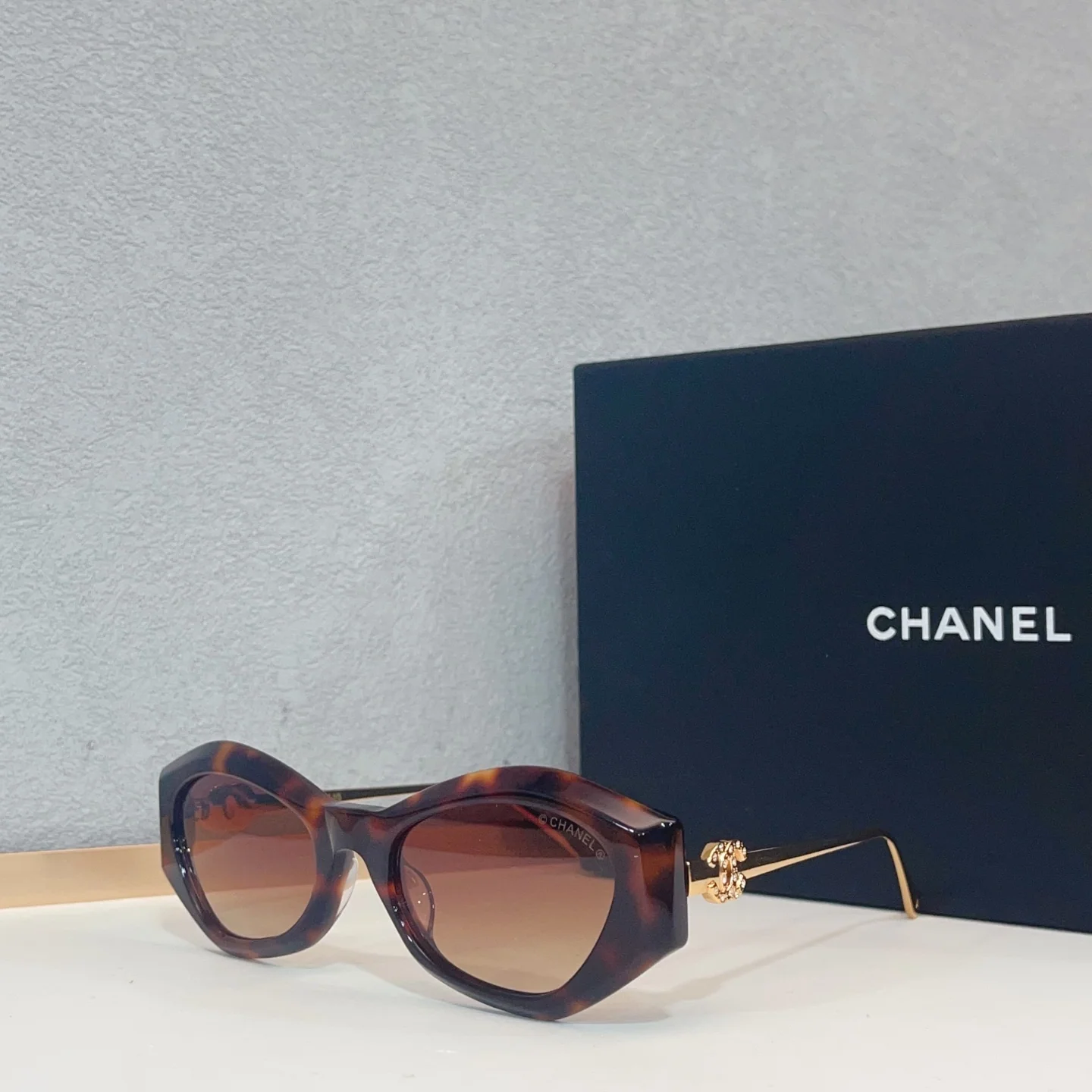 샤넬 선글라스 56758 Chanel Sunglasses 상세 이미지 3