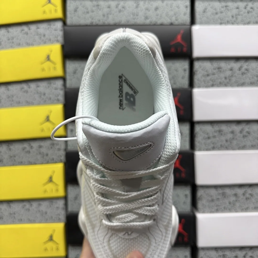 뉴발란스 [C] 9060 U90608PE 202246 New Balance 9060 상세 이미지 3