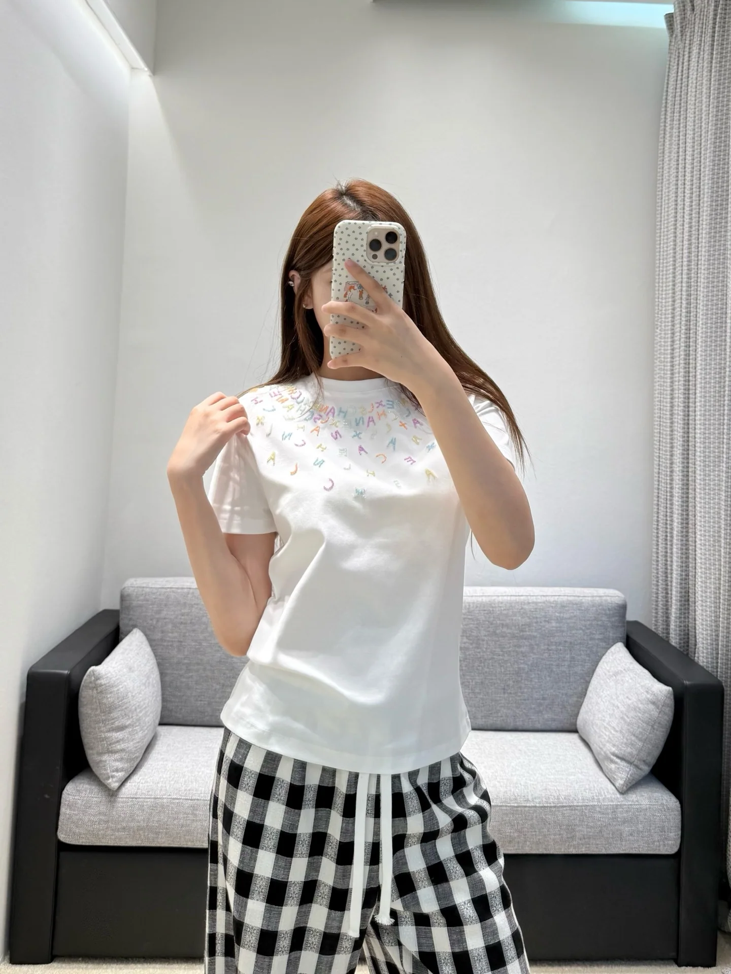 샤넬 여성 자수 반팔 티셔츠 상세 이미지 9