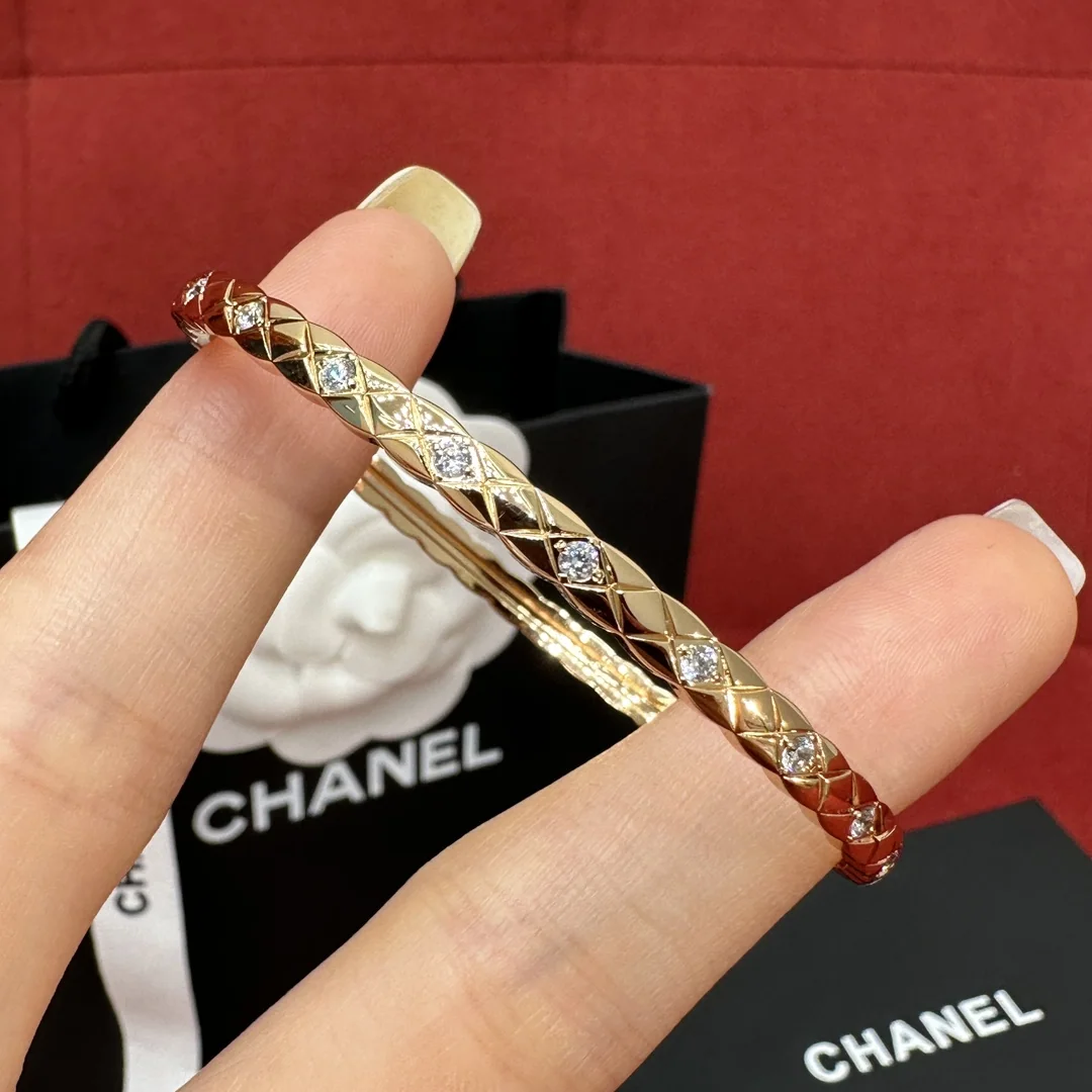 샤넬 코코 크런치 하프 다이아몬드 팔찌 상세 이미지 2