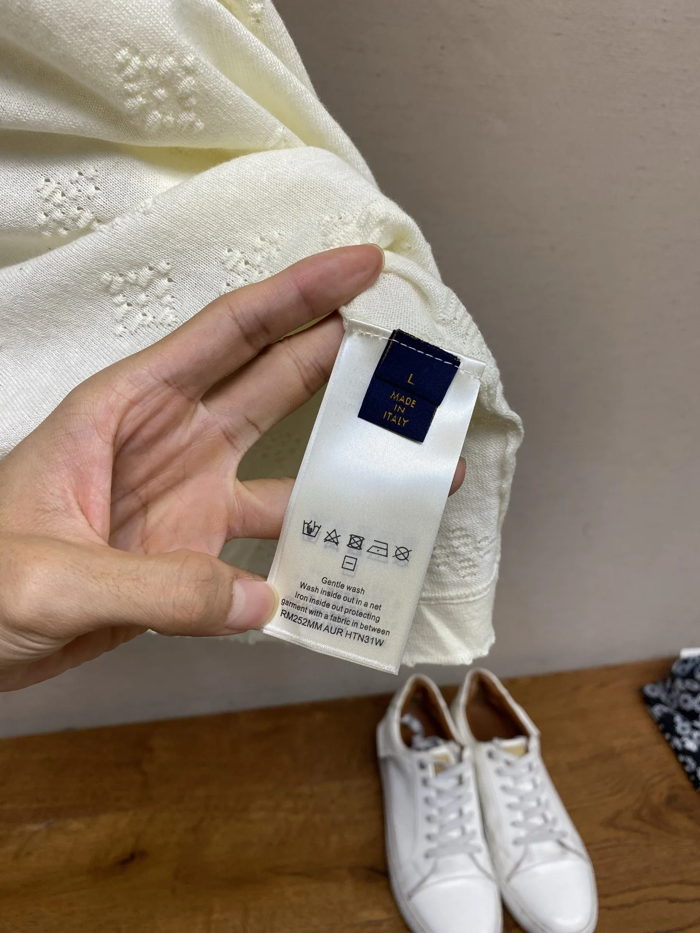 루이비통 그라데이션 자카드 양모 반팔 니트 상세 이미지 9