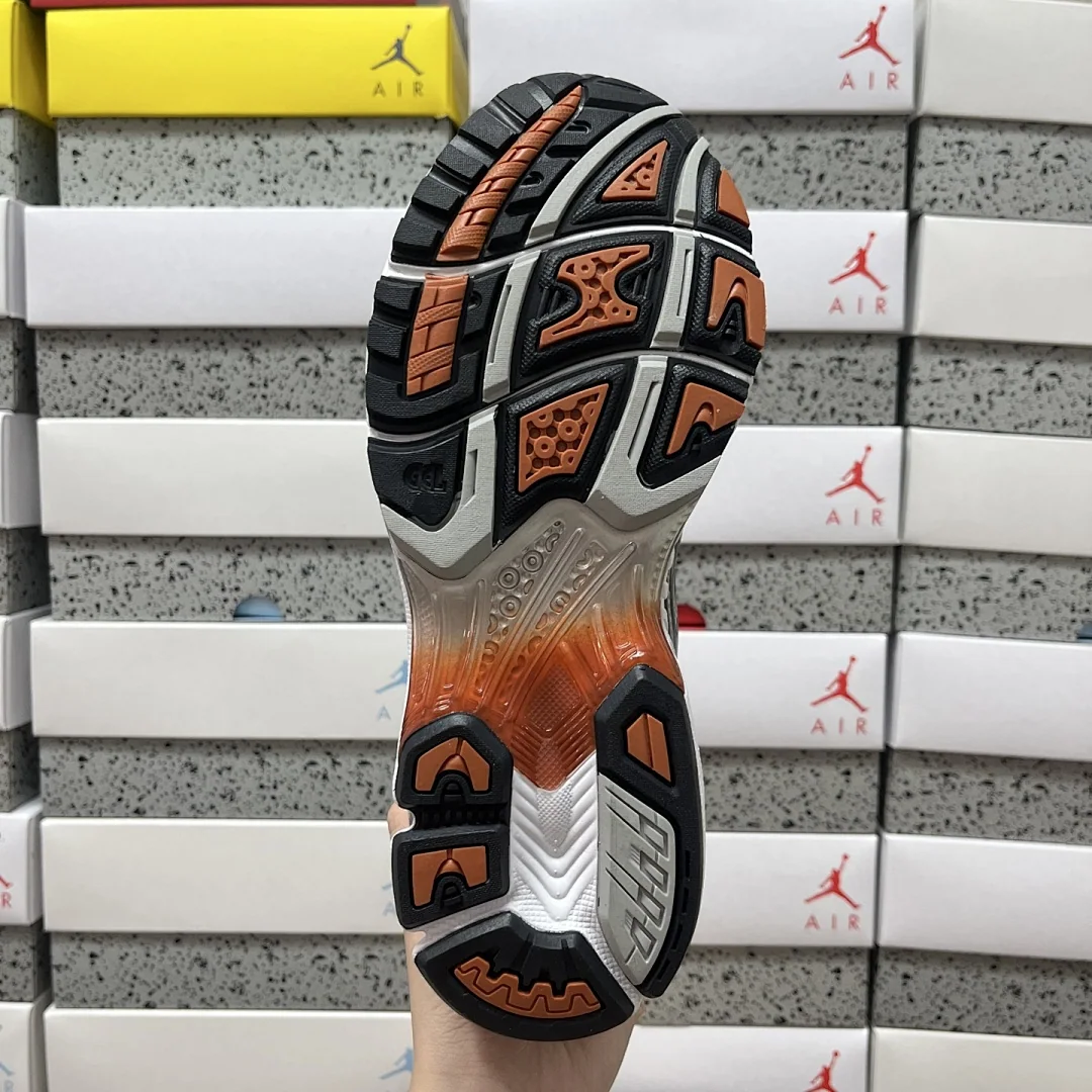 아식스 [TOP] 젤 카야노 14 1201A019-109 200306 Asics Gel-Kayano 14 White Piquant Orange 상세 이미지 2