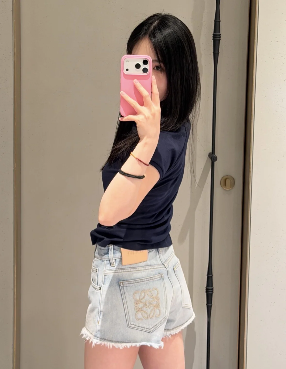 로에베 자수 로고 래글런 반팔 티셔츠 상세 이미지 7