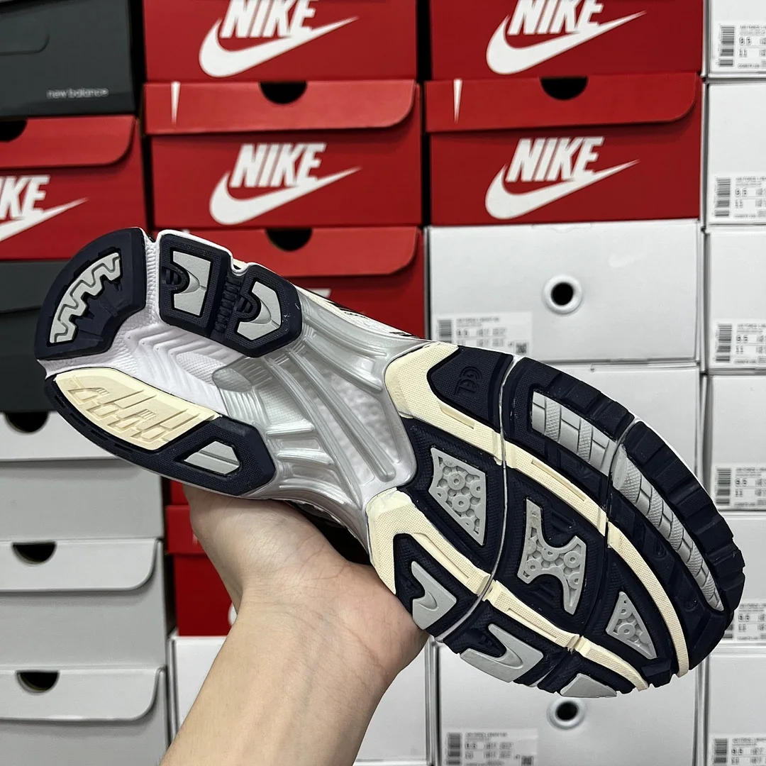 아식스 [TOP] 젤 카야노 14 1202A056-109 200245 Asics Gel-Kayano 14 White Midnight 상세 이미지 4