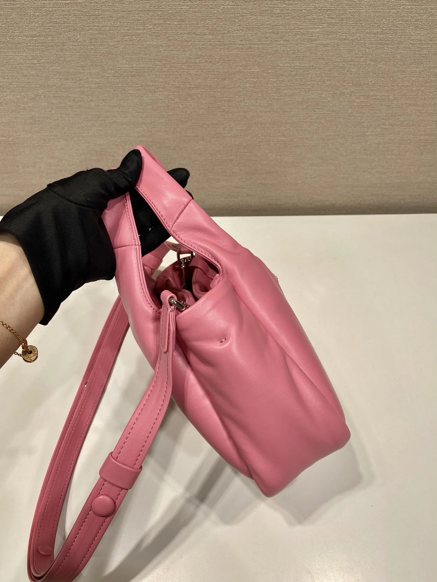 프라다 램스킨 더블핸들 쇼핑 바스켓 백 1BA359 상세 이미지 7
