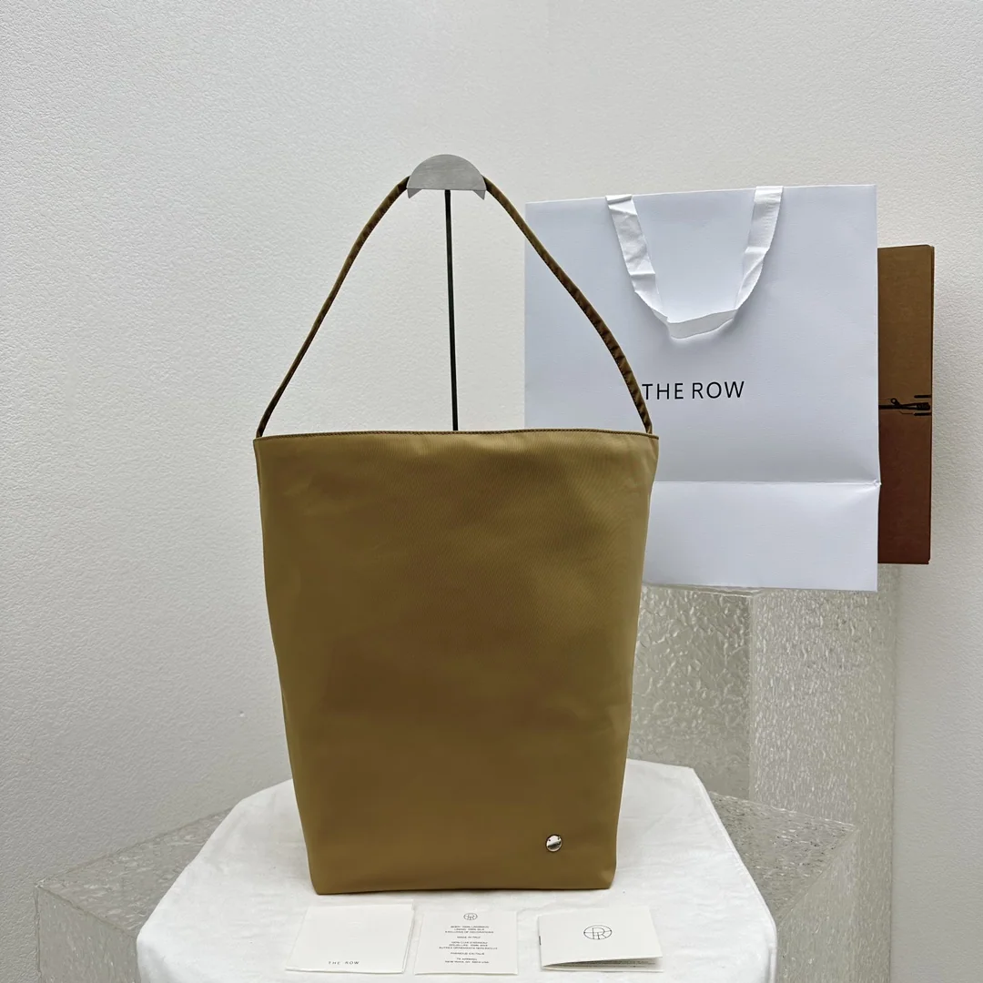 더로우 나일론 토트 버킷백 상세 이미지 1