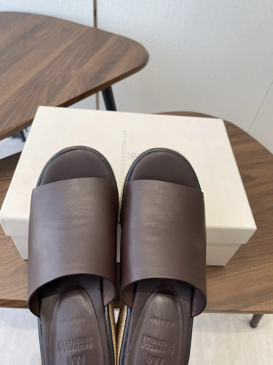 브루넬로쿠치넬리 비즈 장식 레트로 슬리퍼 샌들 상세 이미지 5