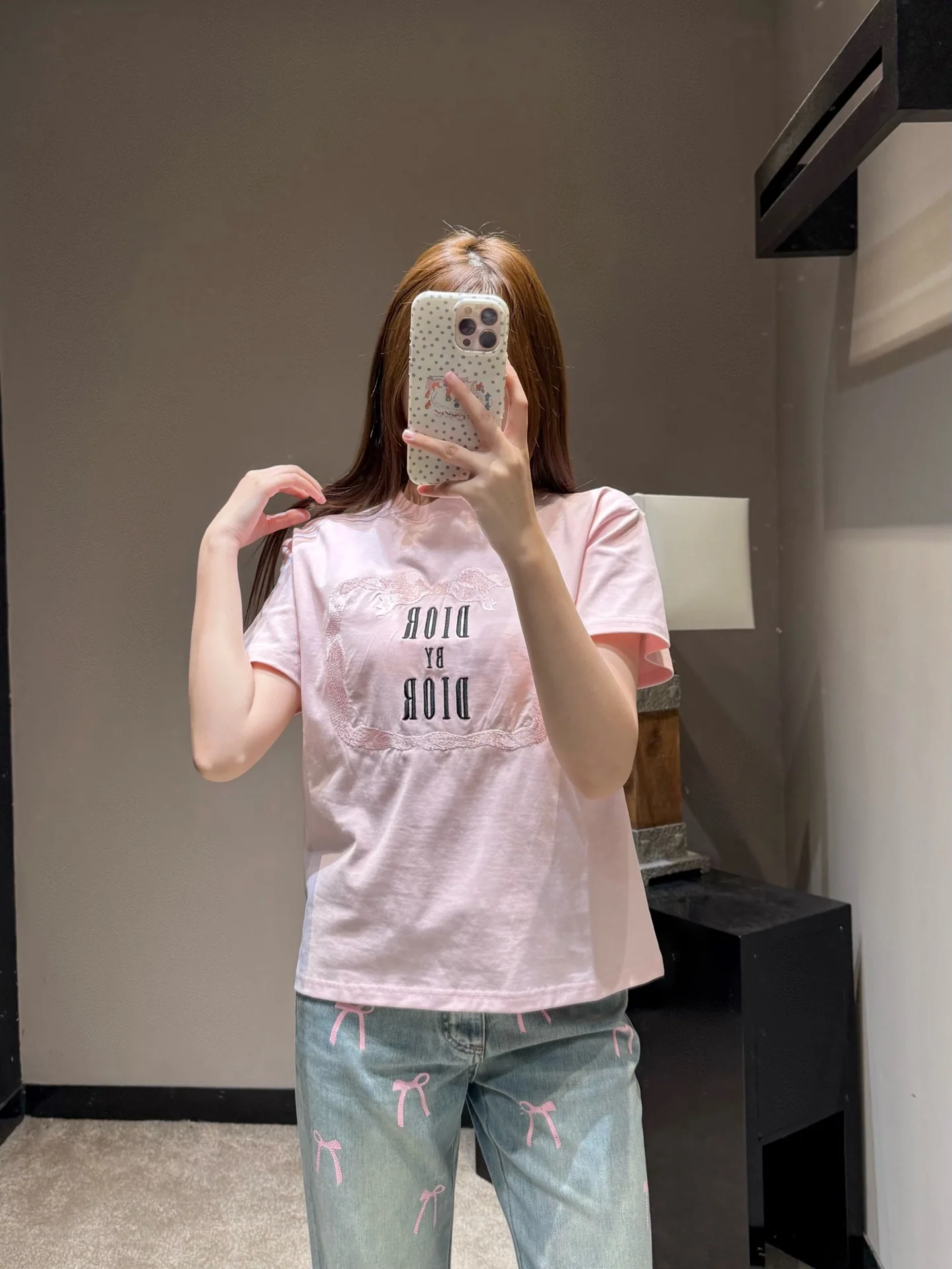 디올 벚꽃 핑크 자수 반팔 티셔츠 상세 이미지 9
