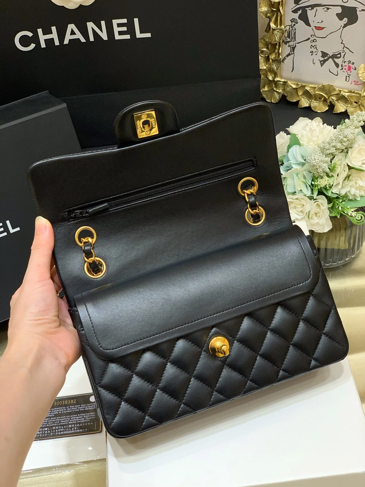 샤넬 클래식 플랩 램스킨 스몰 가방 A92993 상세 이미지 7