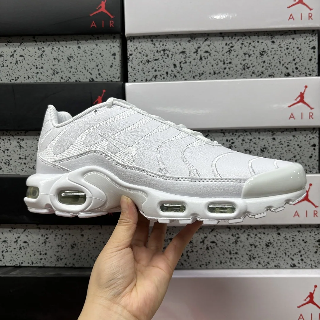 나이키 [DF] 에어 맥스 플러스 AJ2029-100 201710 Nike Air Max Plus Triple White 상세 이미지 4