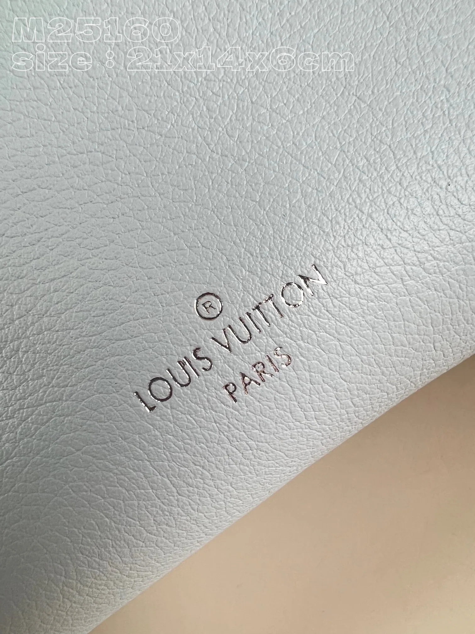 루이비통 M25160 블루 핸드백 미디엄 상세 이미지 3