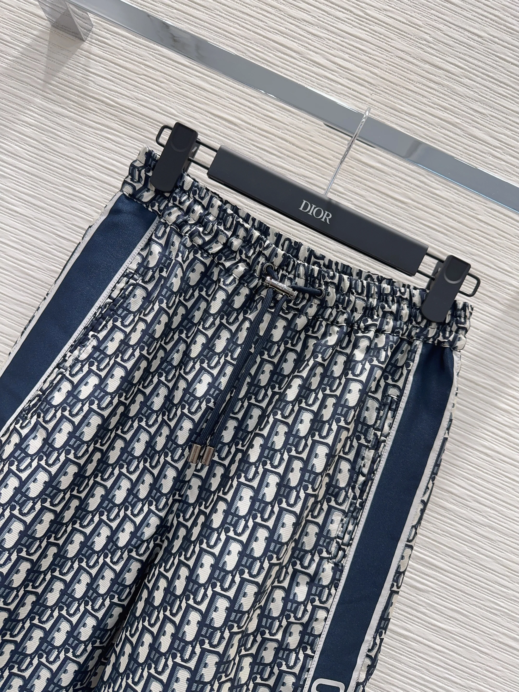 디올 2026 SS 여성 바지 92686 Dior Pants 상세 이미지 11