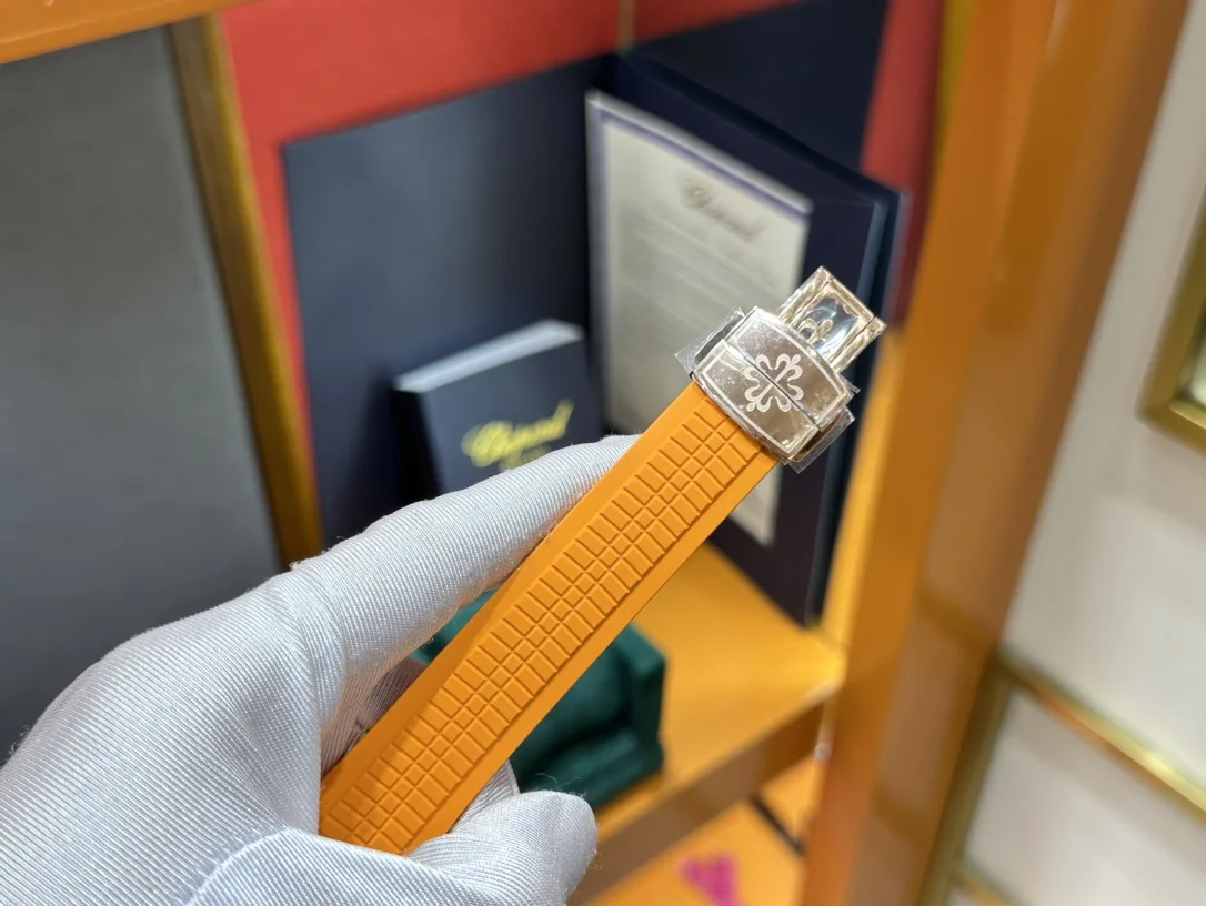 파텍필립 아쿠아넛 그레이 다이얼 남성용 자동 시계 5168 G5168 G 상세 이미지 6