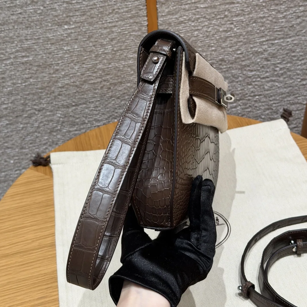 에르메스 켈리 매트 악어가죽 클러치백 25 CM 상세 이미지 2