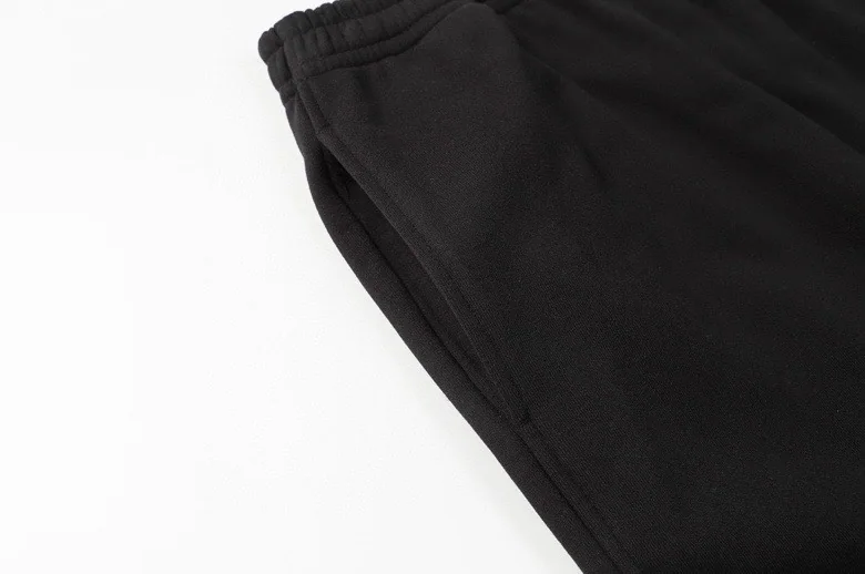 발렌시아가 코카콜라 로고 자수 남성 스웨트 팬츠 상세 이미지 3