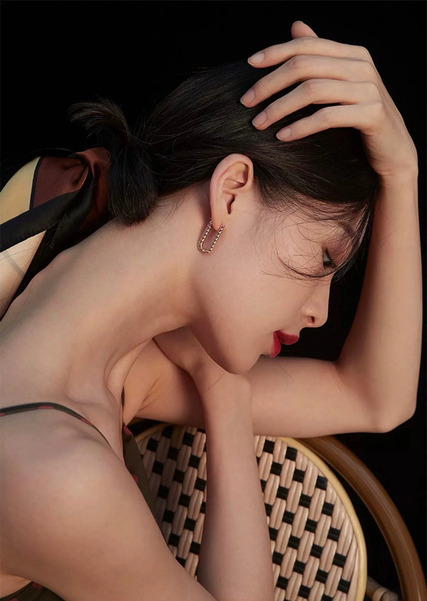 셀린느 스몰 O 트위스트 귀걸이 상세 이미지 3