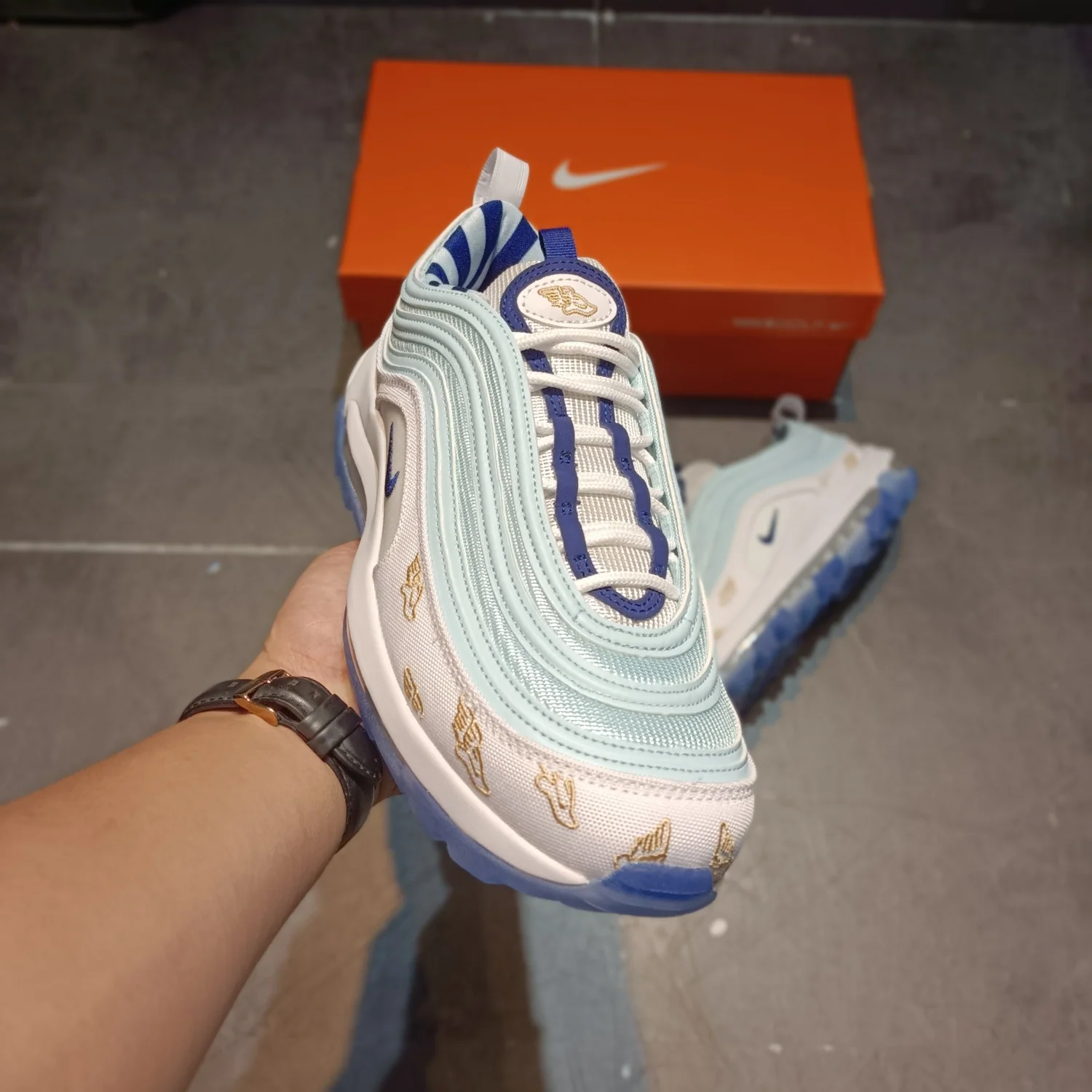 나이키에어맥스 에어맥스 97 G 남녀 골프화 신발 상세 이미지 2