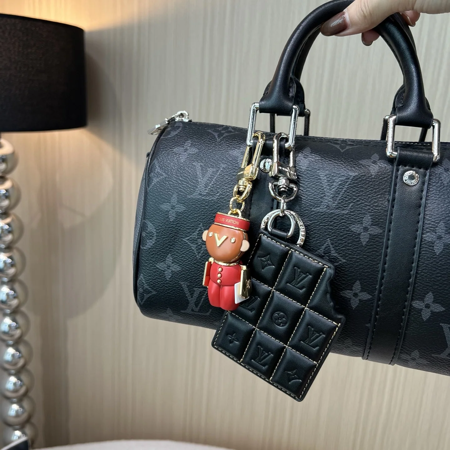 루이비통 해바라기 인형 키링 Accessories 상세 이미지 3
