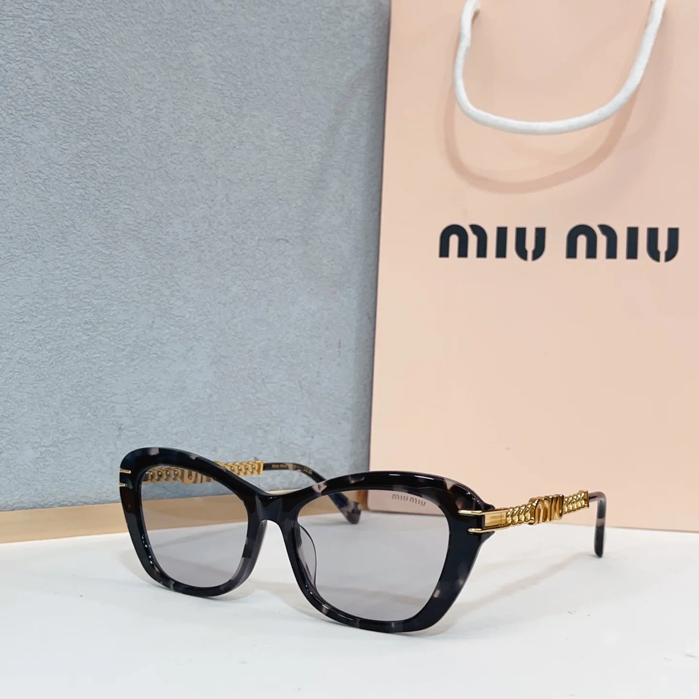 미우미우 선글라스 73043 Miu Miu Sunglasses 상세 이미지 4