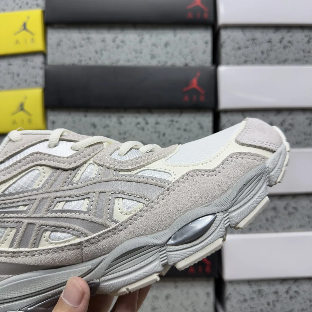 아식스 [WZ] 젤 NYC 1203A739-100 200465 Asics Gel-NYC Cream Grey 상세 이미지 2