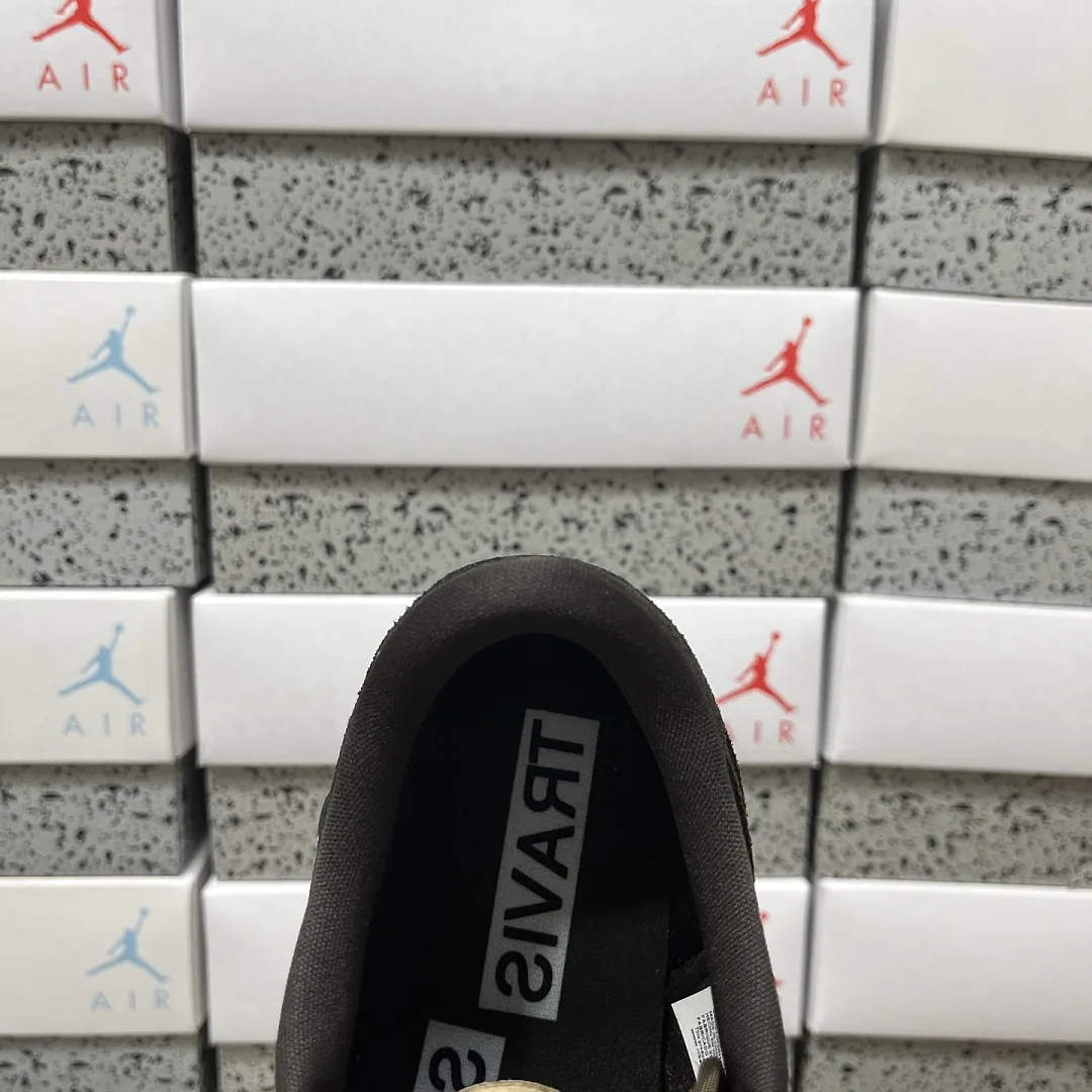 나이키 [PK4.0] DM7866-202 201940 Nike Travis Scott Velvet Brown 상세 이미지 2