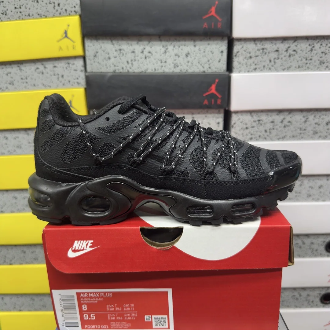 나이키 [BD] 에어 맥스 플러스 올블랙 FD0670-001 201902 Nike Air Max Plus