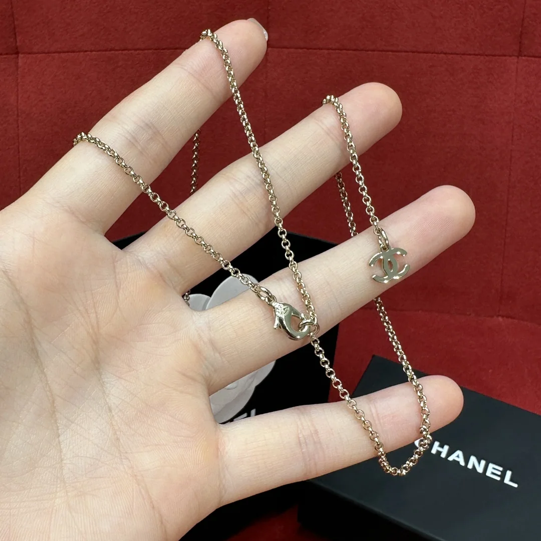 샤넬 더블 C 카멜리아 크리스탈 목걸이 상세 이미지 5