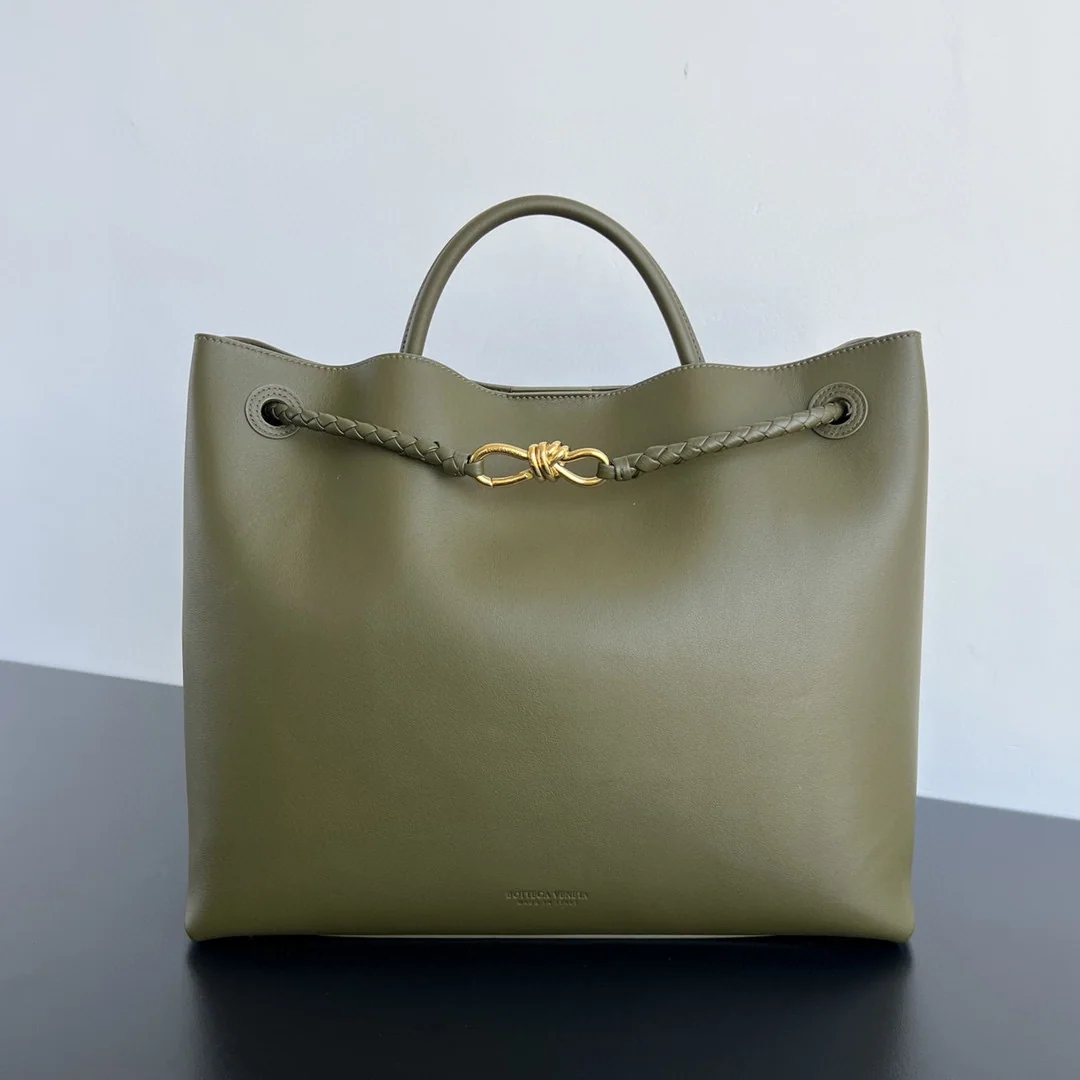 보테가베네타 소가죽 숄더백 806010 6512 상세 이미지 1