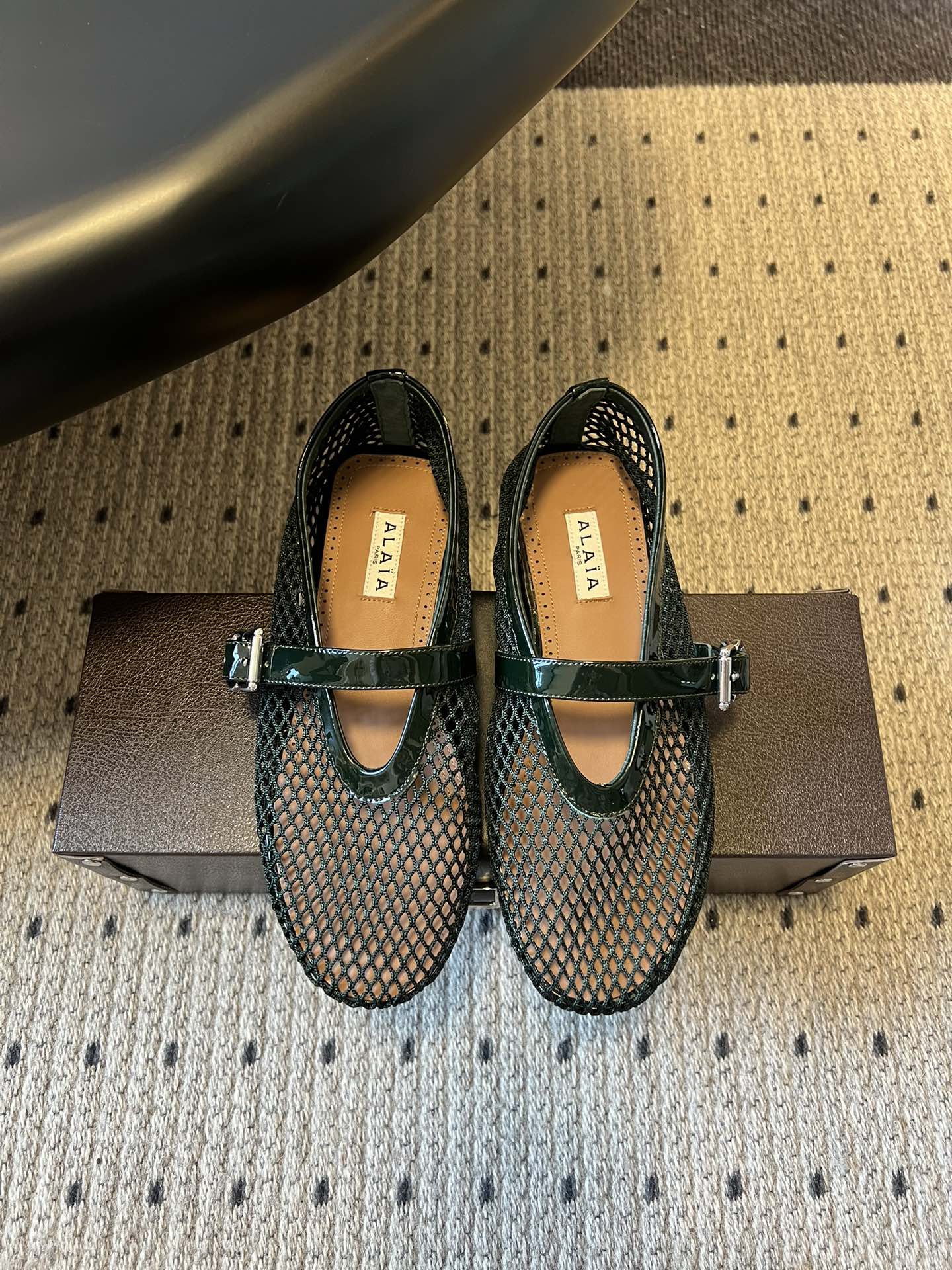 알라이아 메시 짜임 메리제인 슈즈 신발 상세 이미지 1