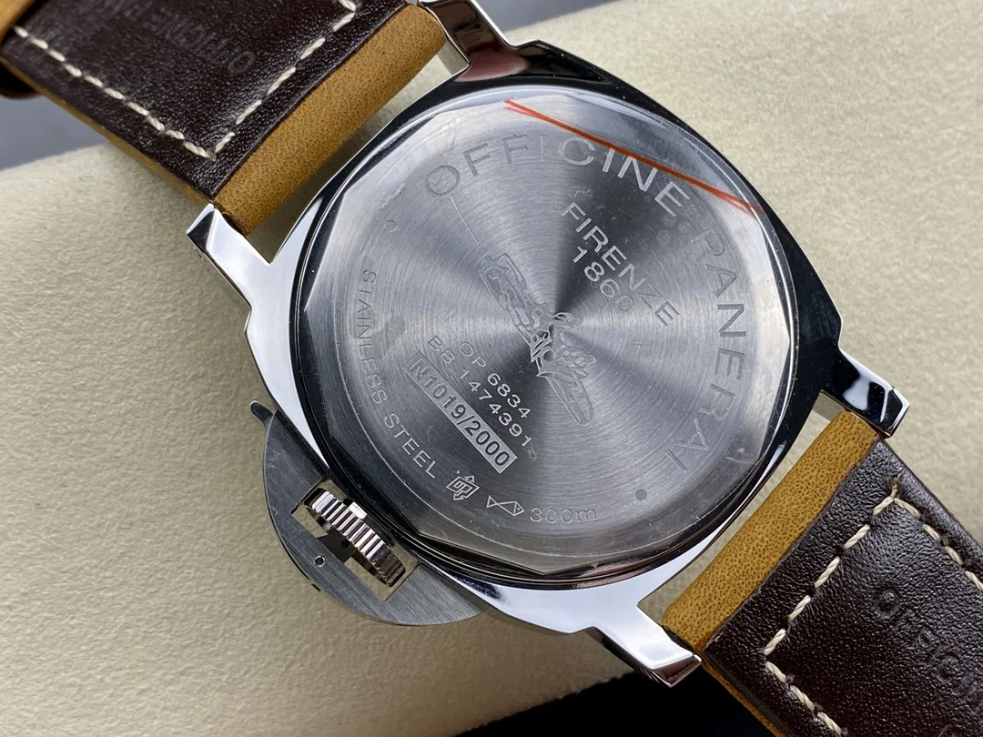 파네라이 PAM390 수동 시계 상세 이미지 7