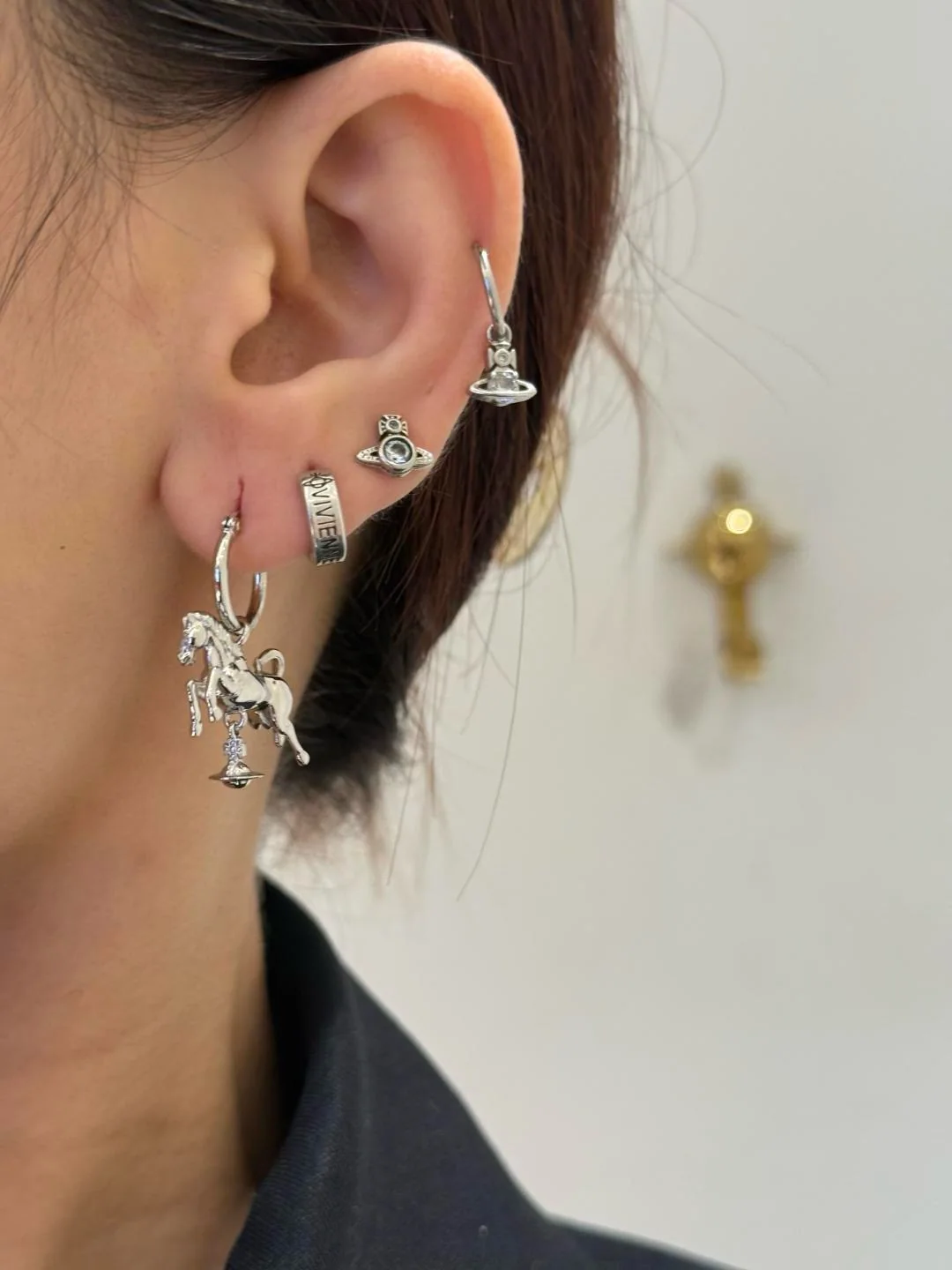 비비안웨스트우드 귀걸이 65205 Vivienne Westwood Earrings 상세 이미지 2