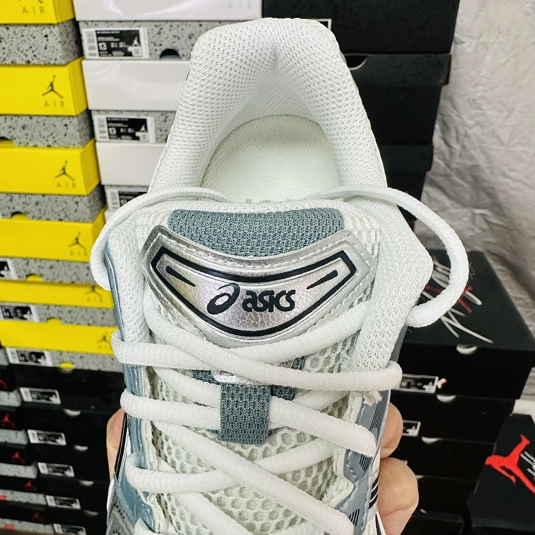 아식스 [TOP] 젤 카야노 14 1203A537-106 200256 Asics Gel-Kayano 14 White Fjord Grey 상세 이미지 2