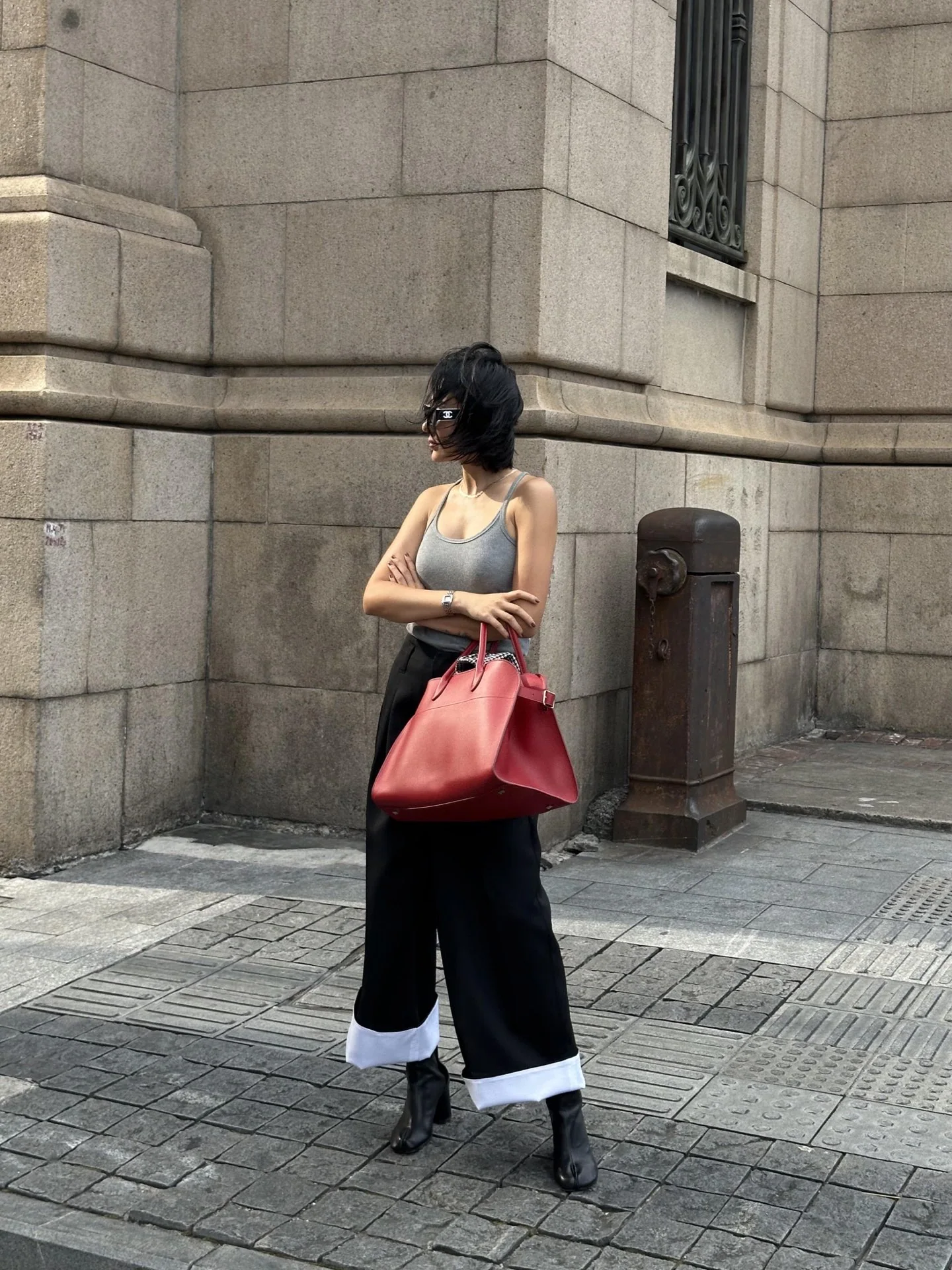 더로우 릴랙스 스타일 가방 상세 이미지 9