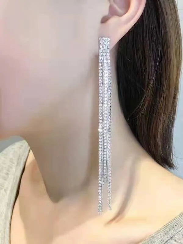 셀린느 태슬 장식 귀걸이 상세 이미지 7