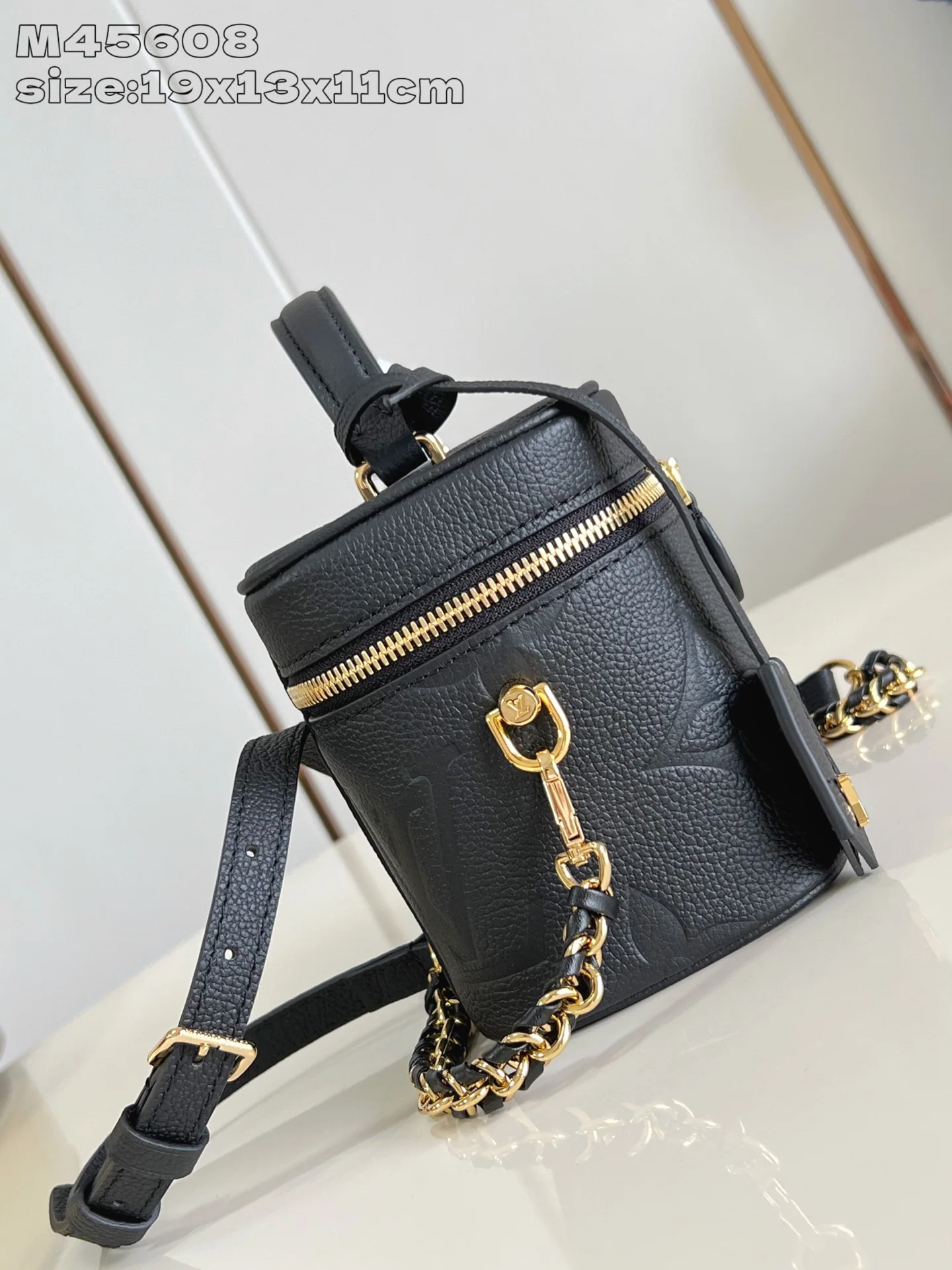 루이비통 베니티 스몰 블랙 핸드백 M45608 상세 이미지 3