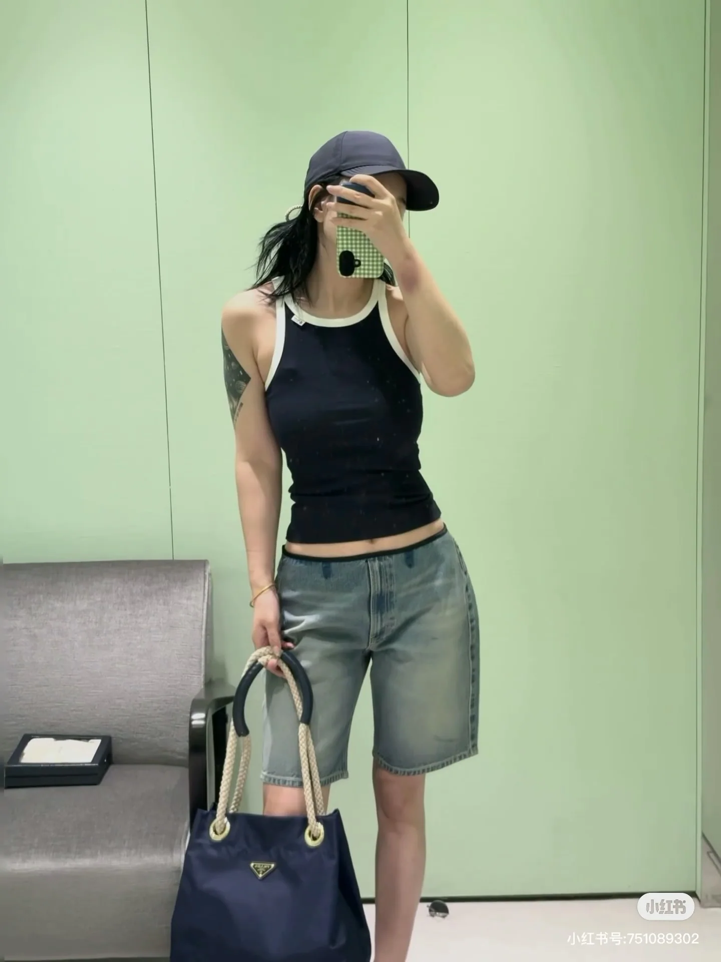 프라다 다크블루 컬러블록 민소매 니트베스트 상세 이미지 2