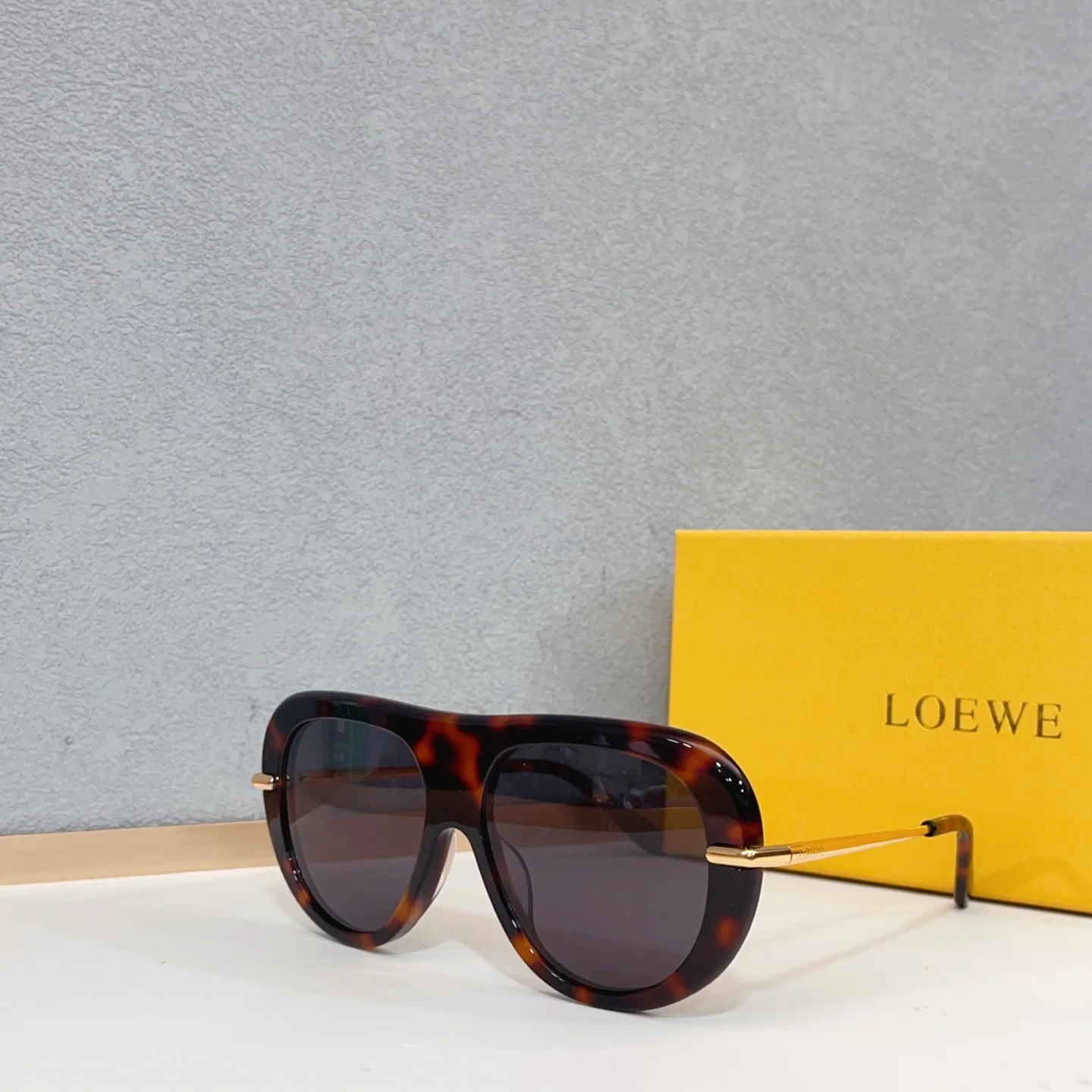 로에베 선글라스 72858 Loewe Sunglasses 상세 이미지 3