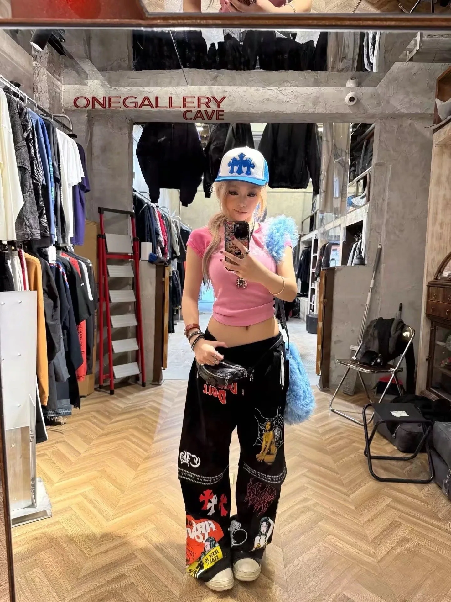 크롬하츠 그래피티 코믹 스트립 여성 바지 상세 이미지 1