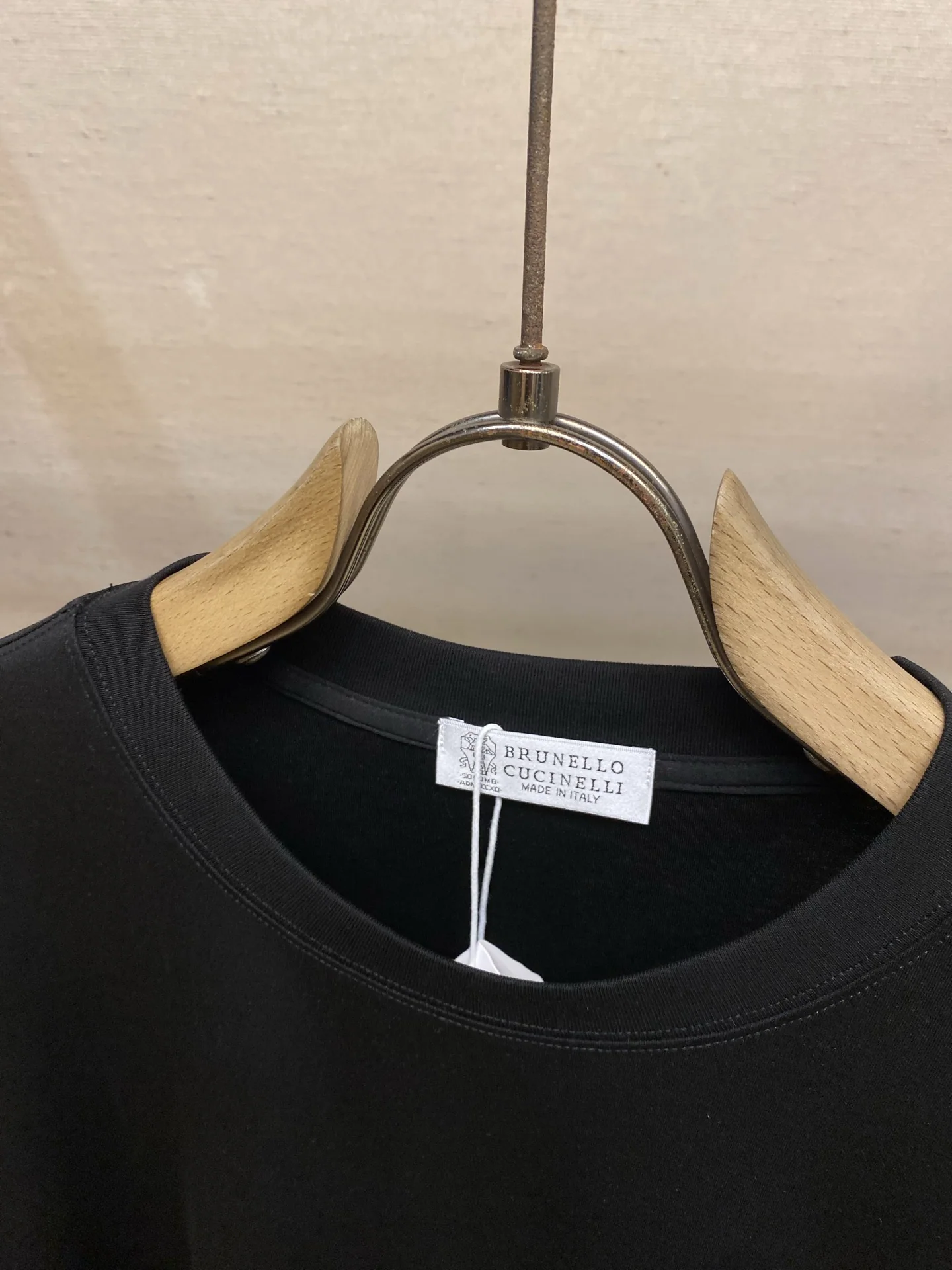 브루넬로쿠치넬리 액체 암모니아 가공 남성 반팔 티셔츠 상세 이미지 4