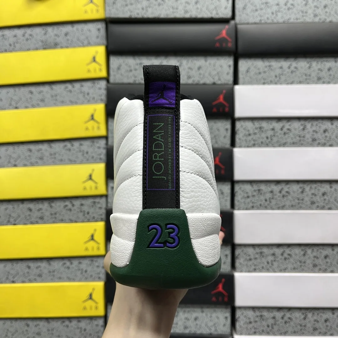 나이키 [GX] 조던 12 레트로 CT8013-103 201966 Nike Jordan 12 Retro Bucks 상세 이미지 7