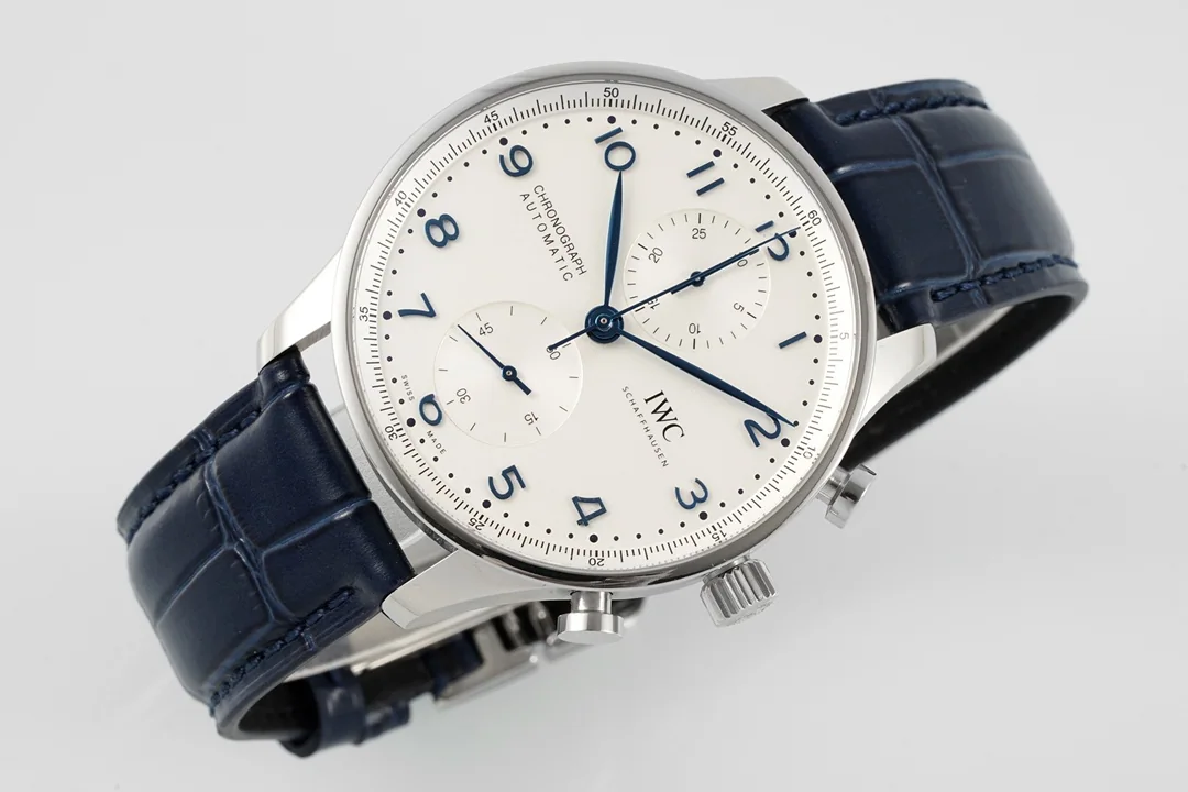 IWC 포르투기저 크로노그래프 시계 상세 이미지 4