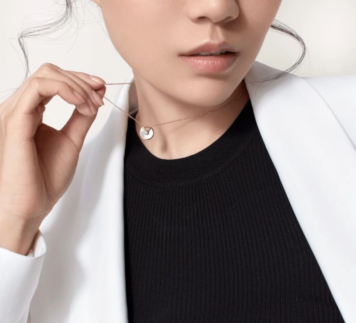 까르띠에 CNC 아뮬렛 골드 도금 목걸이 상세 이미지 1