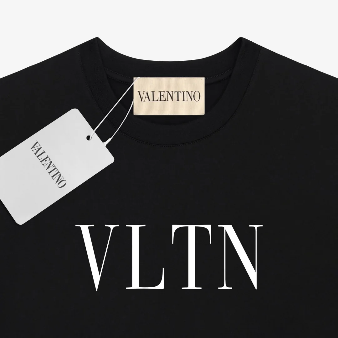 발렌티노 VLTN 레터 로고 여성 반팔 티셔츠 상세 이미지 3