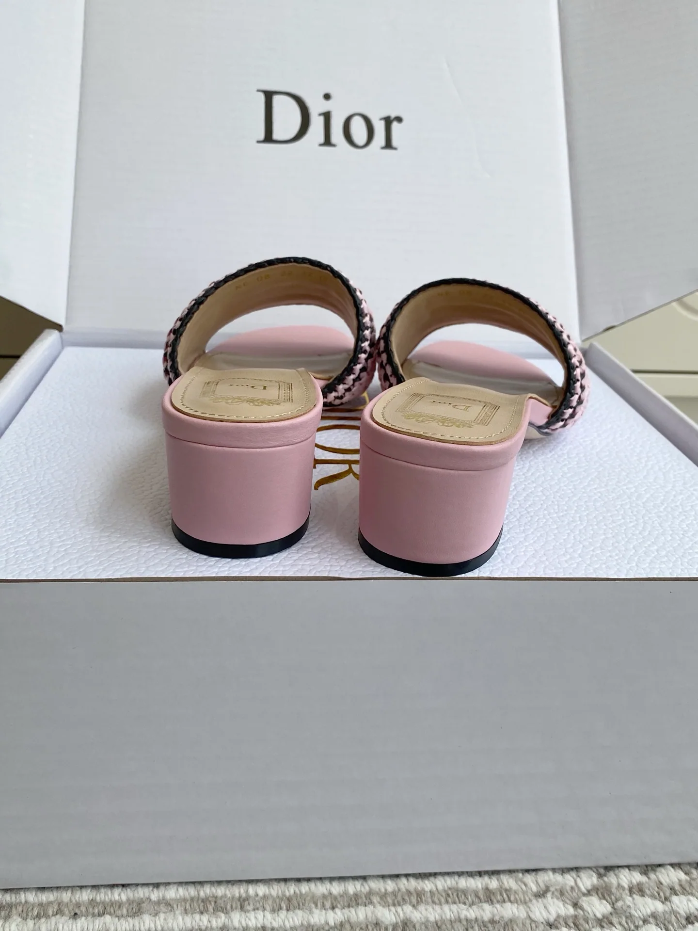 디올 우븐 라피아 샌들 상세 이미지 8